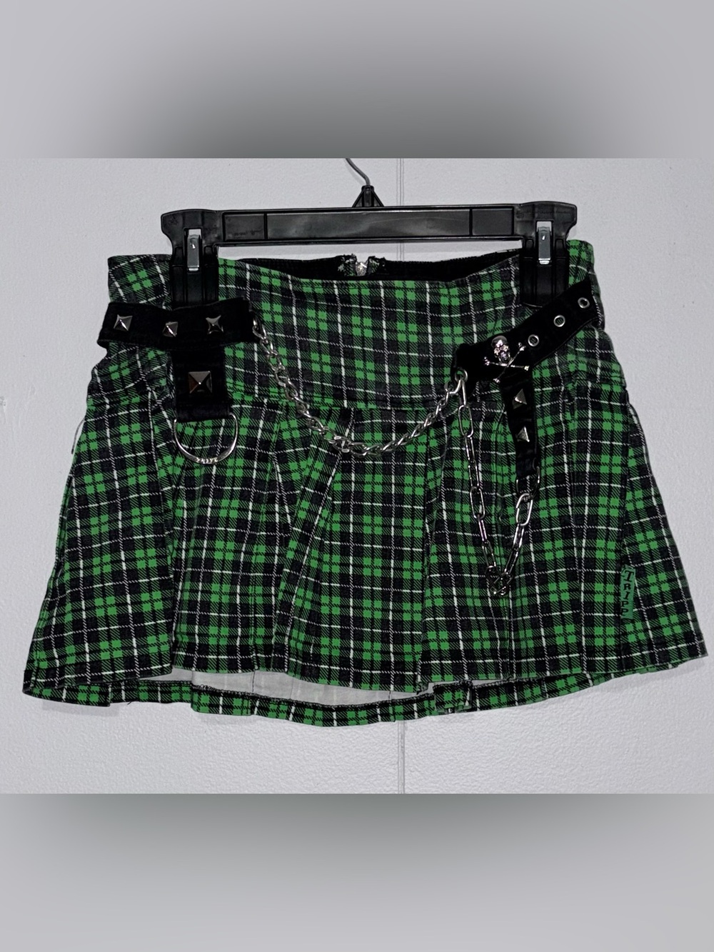 Vintage Tripp NYC Green Plaid Mini Skirt M Chain Studded Skull Punk Goth Y2K